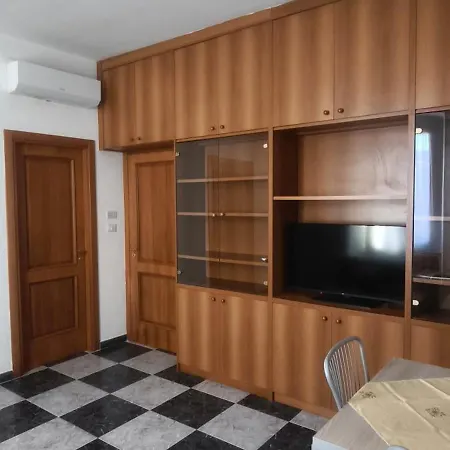 Silvia Butterfly Flat * Génova