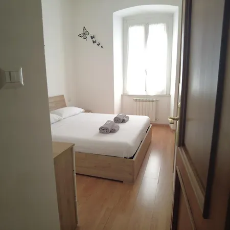 Silvia Butterfly Flat Apartament Genua